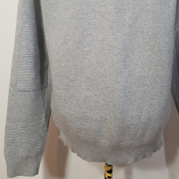 Surface to Air Orion Grey Sweater Small - Picture 4 of 8